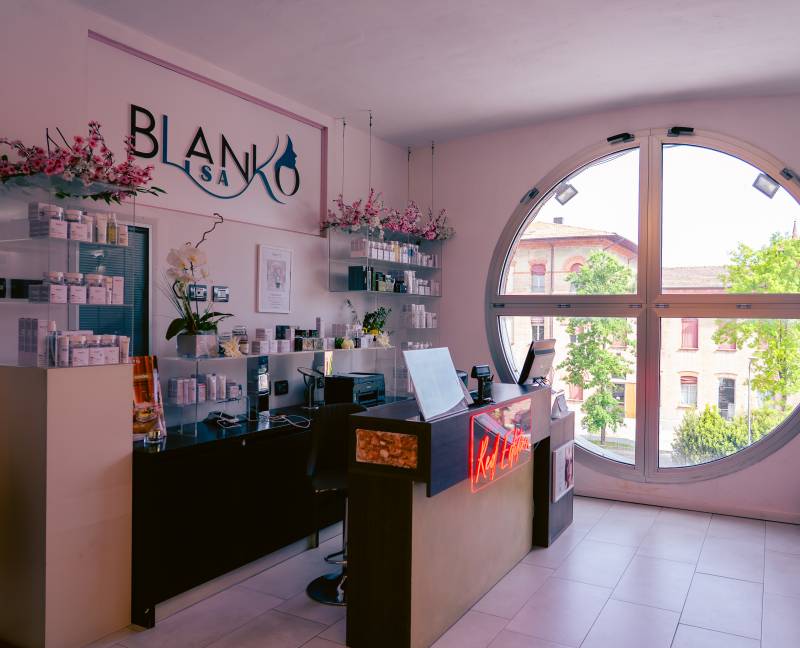 Reception Blanko